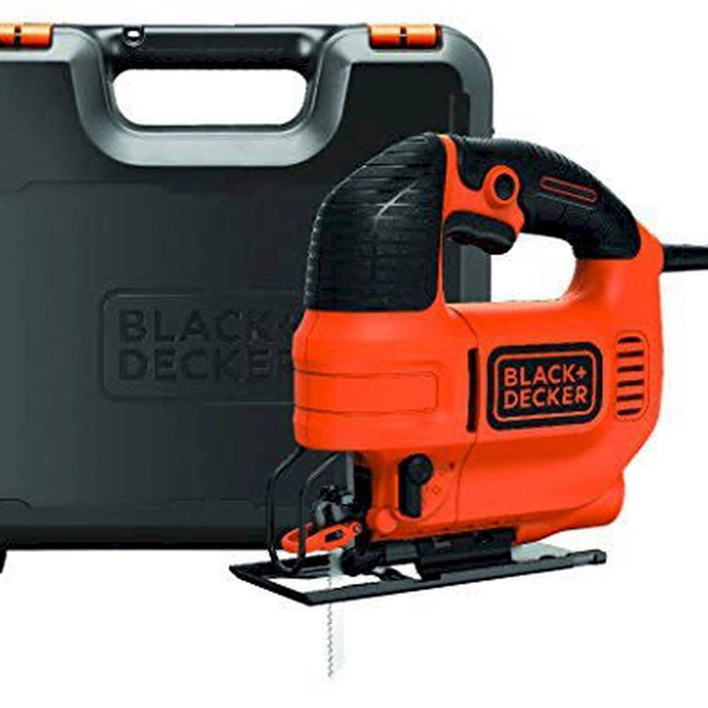 Black and Decker Sierra Pendulum Swing 480W + Briefcase E906713