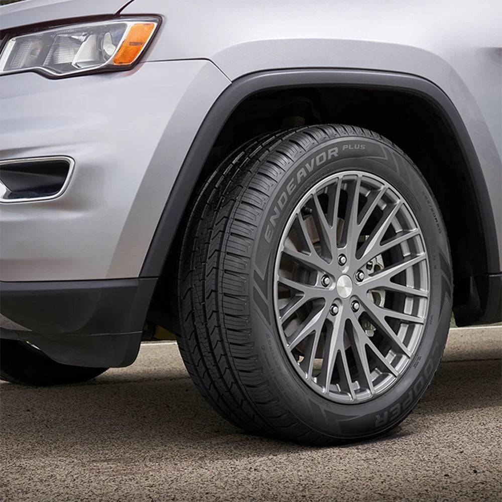 All Season 235/60R18 107V XL Passenger Tire B79636