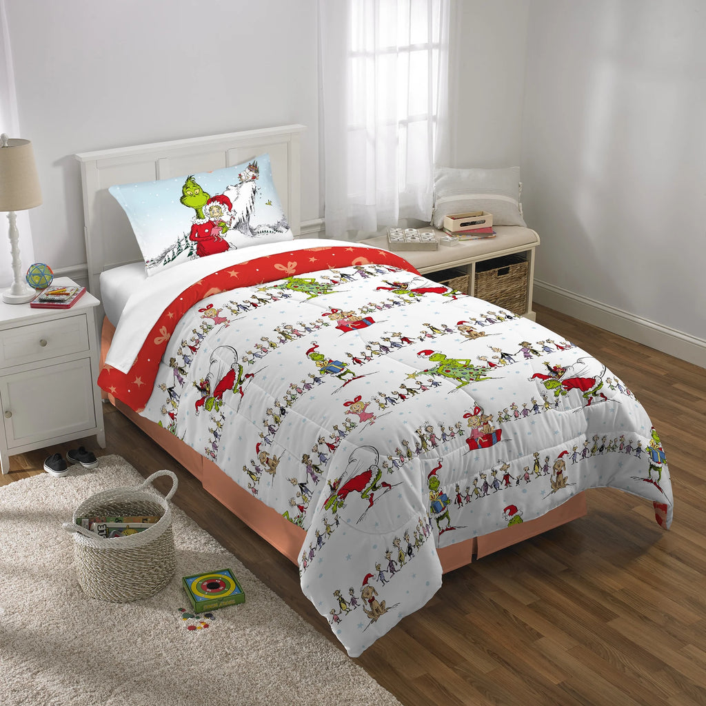 Twin/Full Reversible Comforter and Pillowcase Set G20257