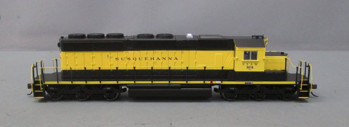 SD40-2 DCC HO Scale B561751