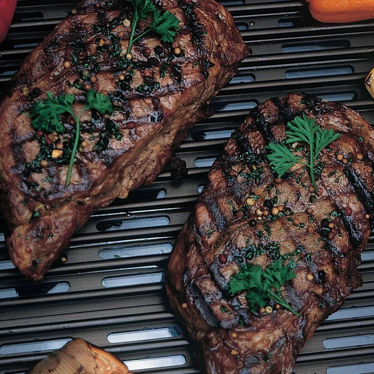 Stainless Steel Propane Gas Grill Head on Stainless Steel Pedestal Cart X666979