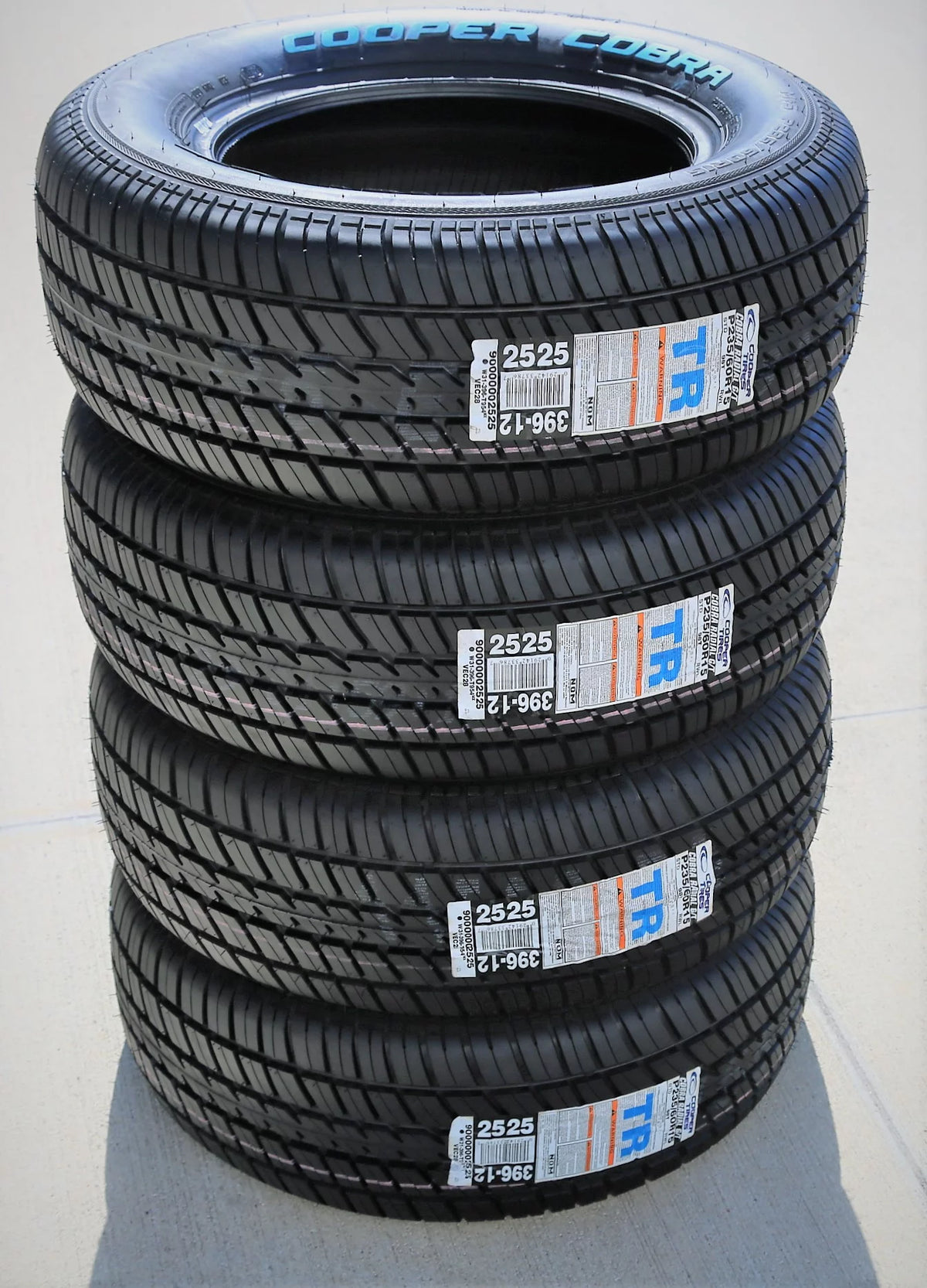 Set of 4 All Season Tires S769