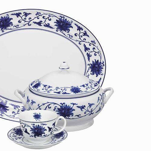 Breakfast Cup and Saucer M4922