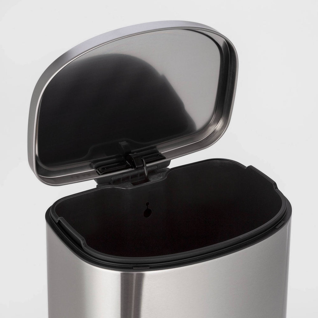45L Step Trash Can O908420