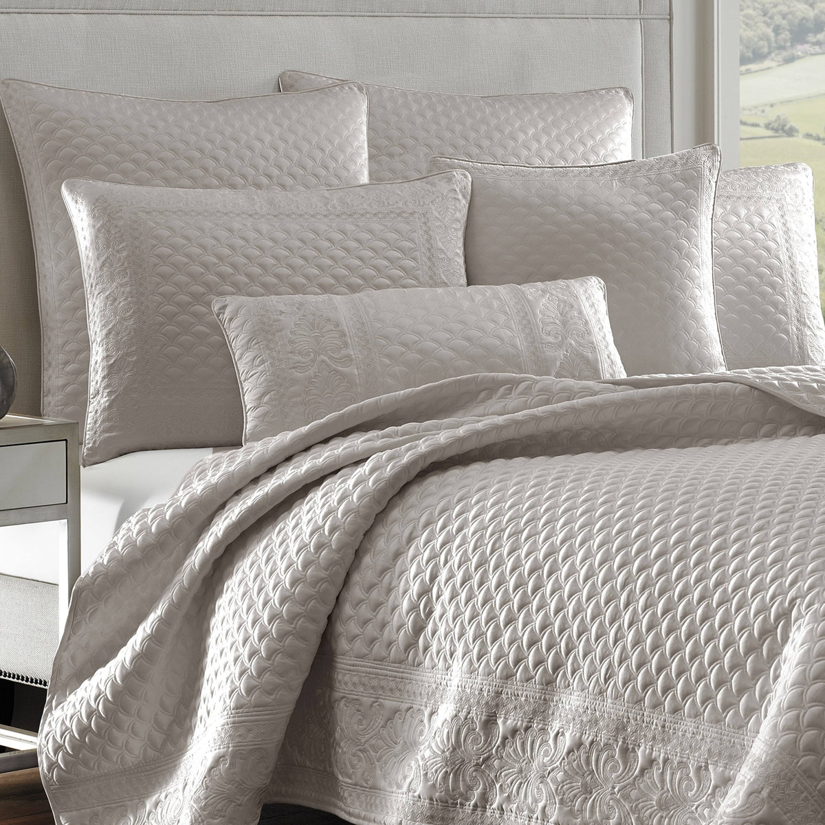 Taupe Full/Queen Coverlet N757