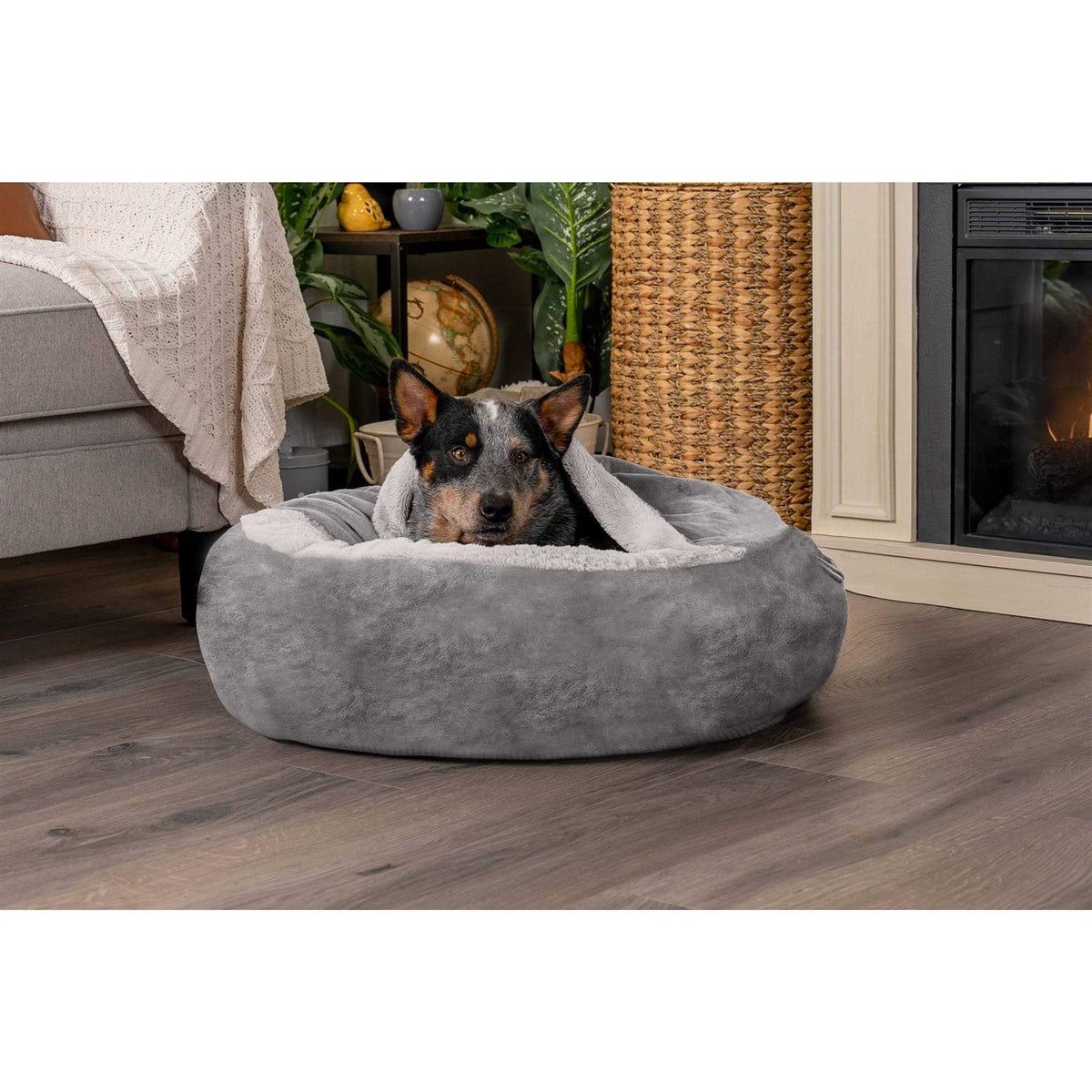 Velvet Hooded Donut Bed Z62697