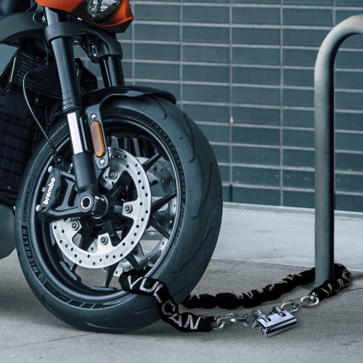 Security Chain and Lock Kit 5/16 Inch x 3 Foot X660