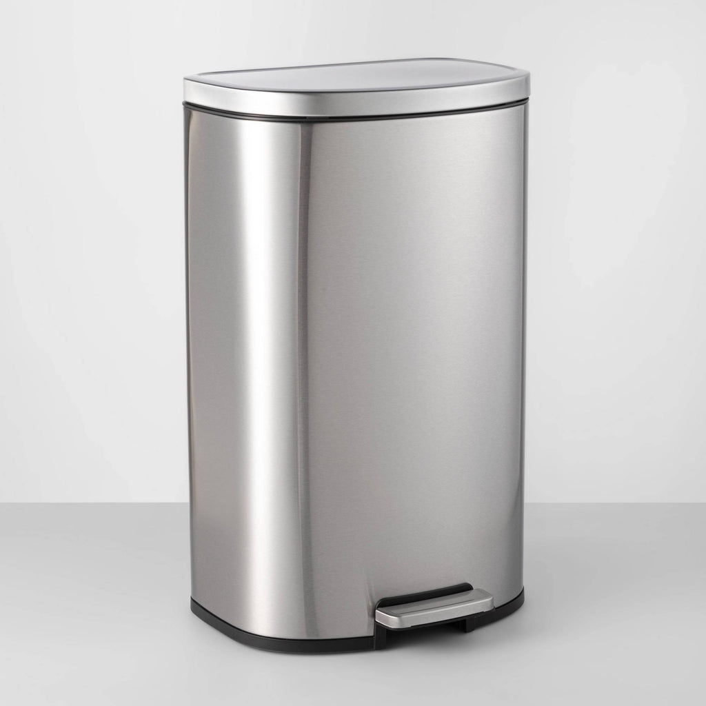 45L Step Trash Can O908420