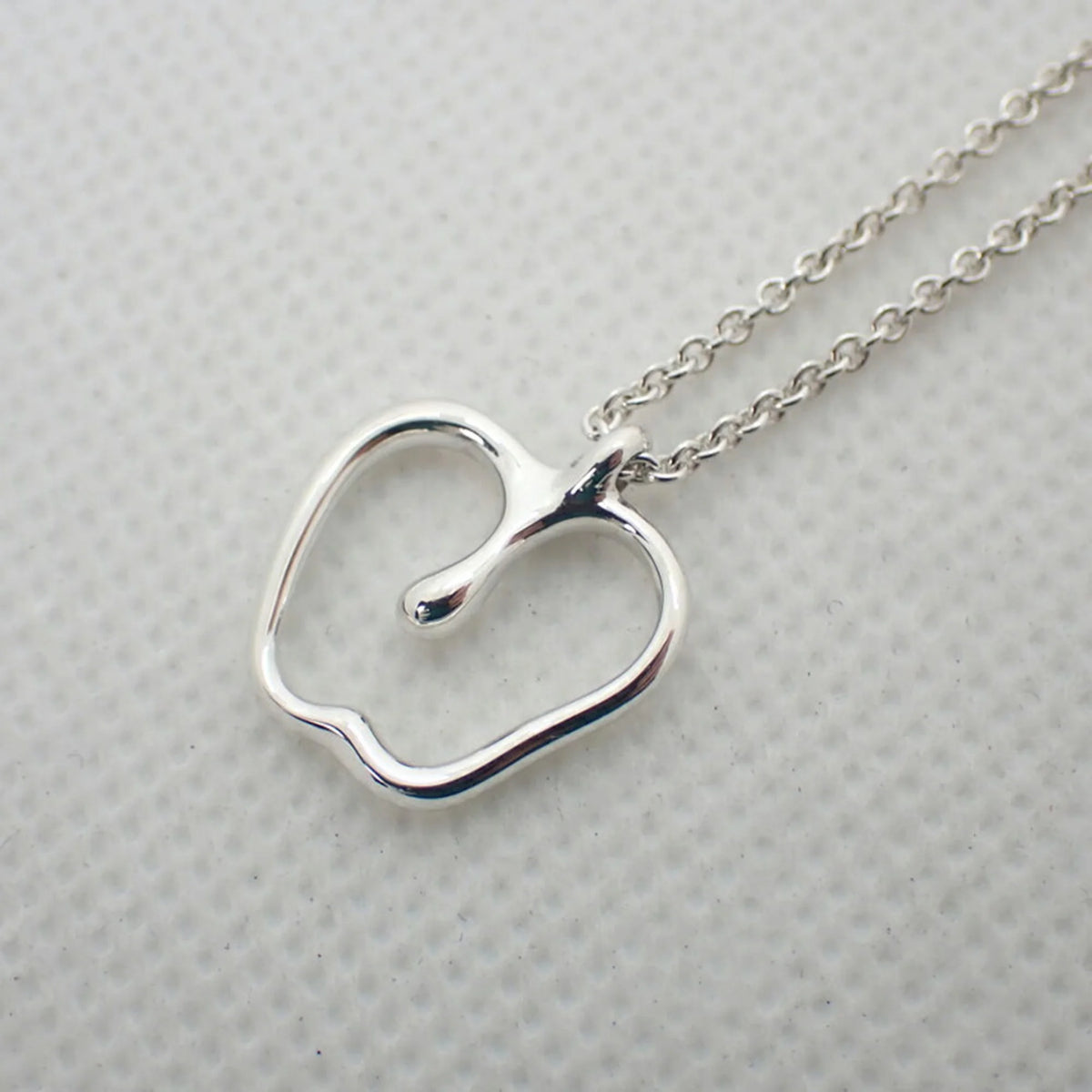 925 Apple Pendant Necklace M98241