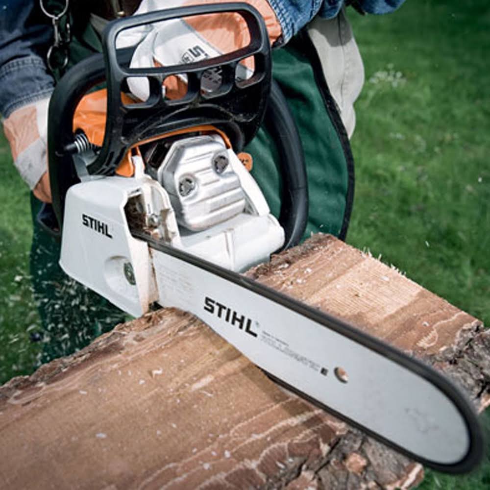 Chainsaw D2037