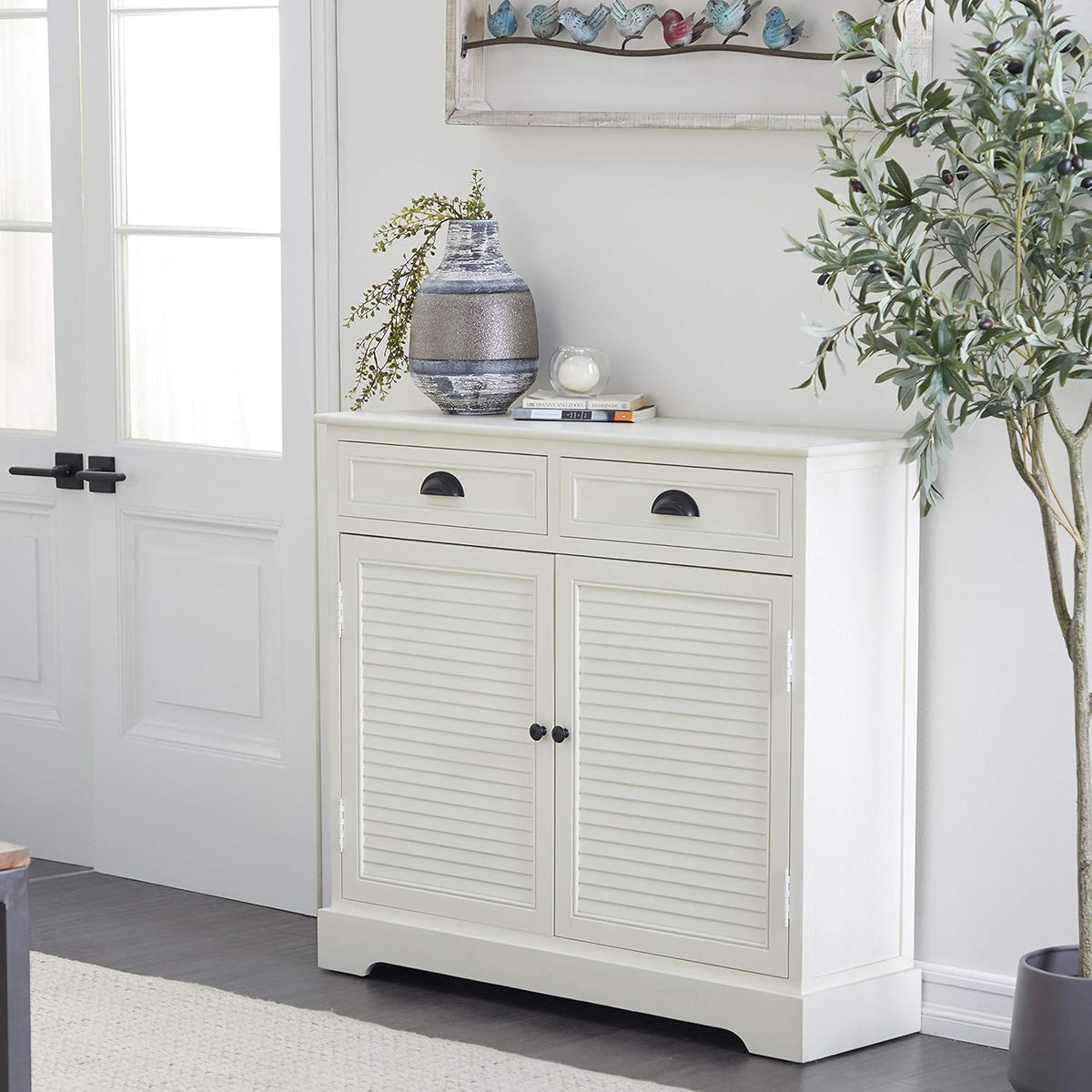 White Wood Cabinet R617