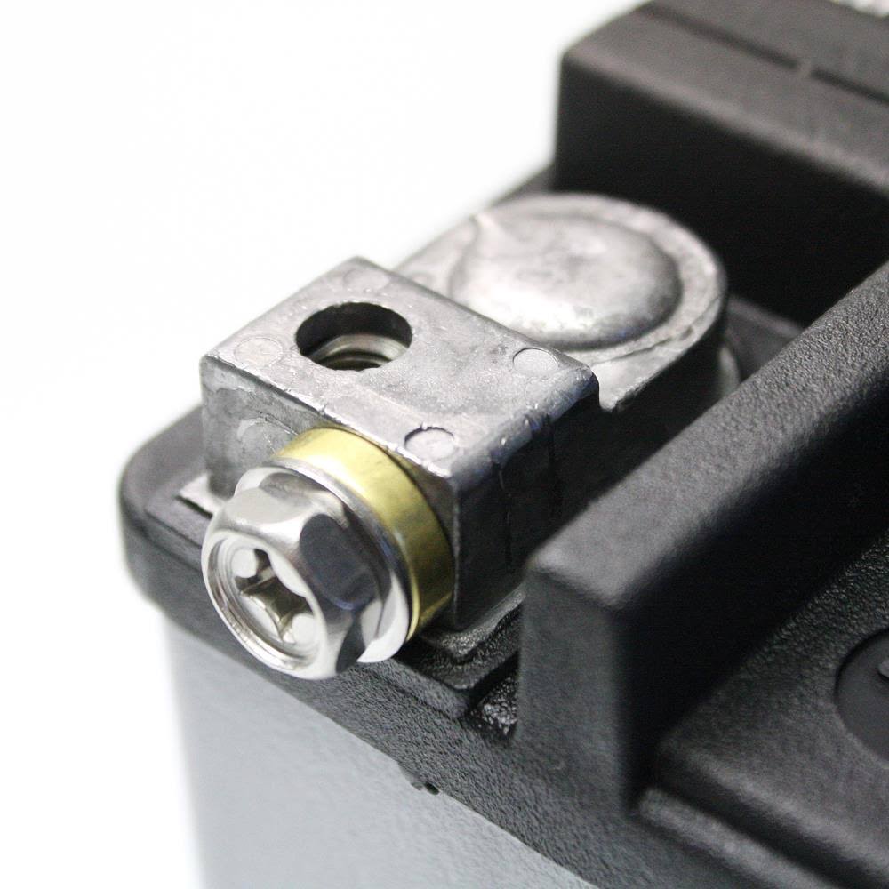 AGM Battery ETX18L W3984